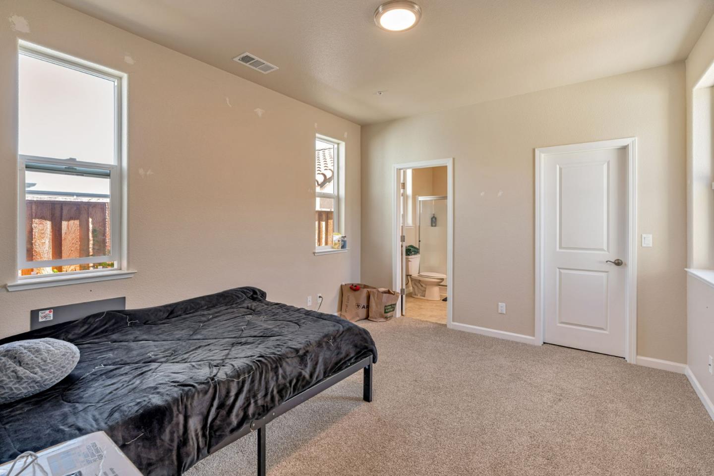 Detail Gallery Image 12 of 28 For 765 Brandywine Ln, King City,  CA 93930 - 3 Beds | 2 Baths