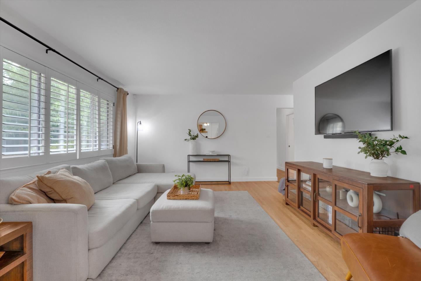 Detail Gallery Image 12 of 35 For 1198 Quail Ct, Concord,  CA 94518 - 4 Beds | 2 Baths