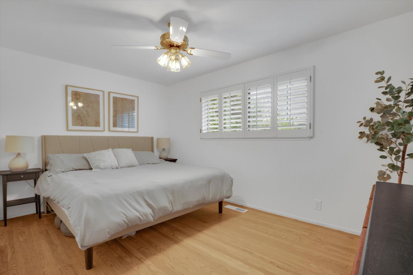Detail Gallery Image 16 of 35 For 1198 Quail Ct, Concord,  CA 94518 - 4 Beds | 2 Baths