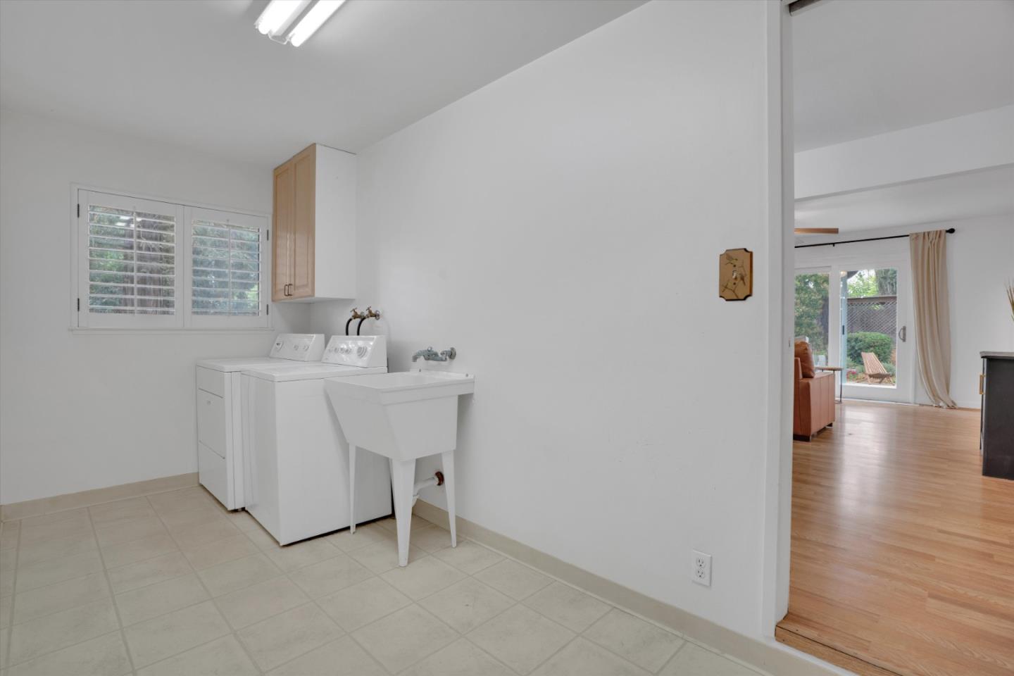 Detail Gallery Image 21 of 35 For 1198 Quail Ct, Concord,  CA 94518 - 4 Beds | 2 Baths