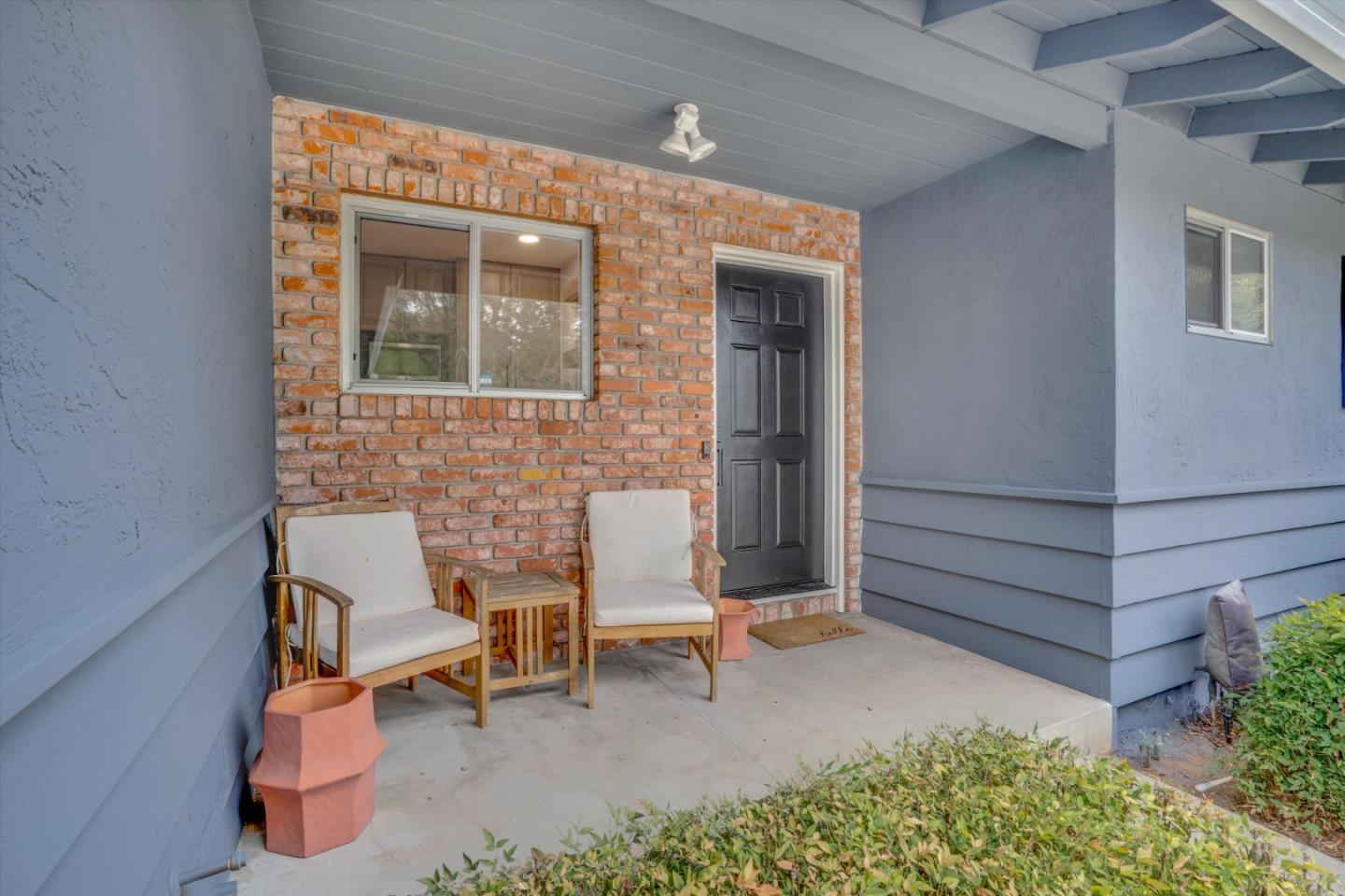 Detail Gallery Image 4 of 35 For 1198 Quail Ct, Concord,  CA 94518 - 4 Beds | 2 Baths