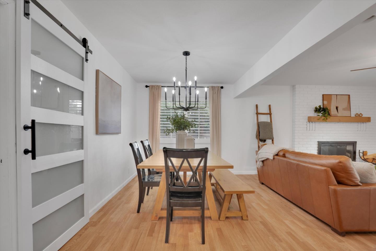 Detail Gallery Image 8 of 35 For 1198 Quail Ct, Concord,  CA 94518 - 4 Beds | 2 Baths