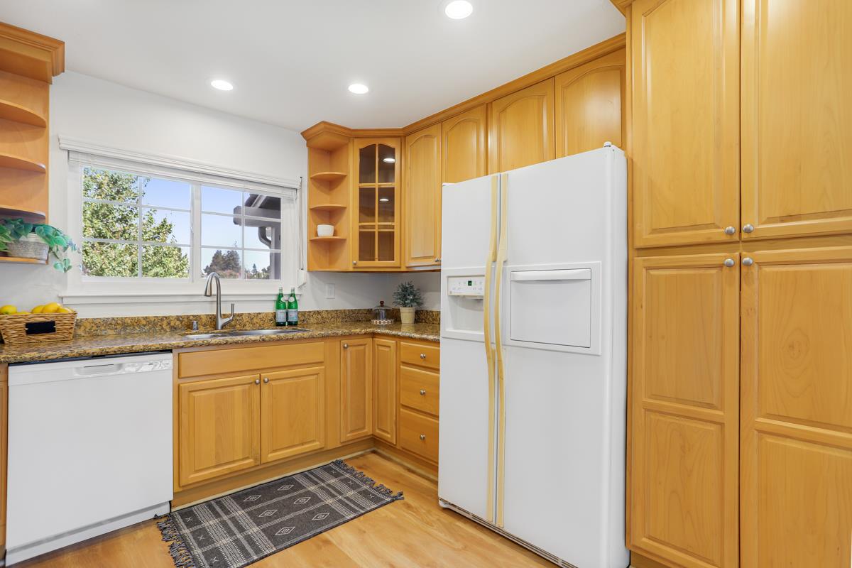 Detail Gallery Image 14 of 32 For 3285 Catalina Ave, Santa Clara,  CA 95051 - 4 Beds | 2 Baths