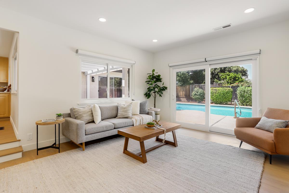 Detail Gallery Image 16 of 30 For 2688 Gamblin Dr, Santa Clara,  CA 95051 - 4 Beds | 2/1 Baths