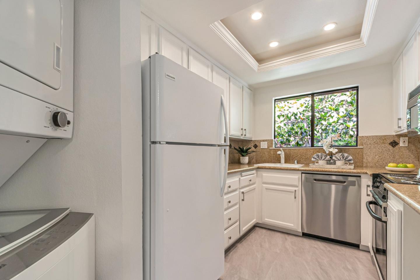 Detail Gallery Image 11 of 33 For 999 W Evelyn Ter #54,  Sunnyvale,  CA 94086 - 1 Beds | 1 Baths