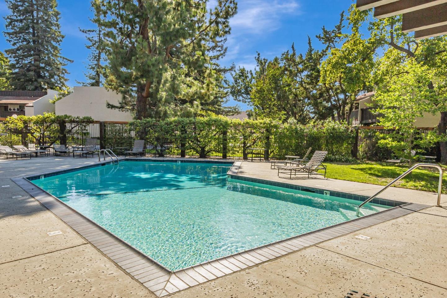 Detail Gallery Image 32 of 33 For 999 W Evelyn Ter #54,  Sunnyvale,  CA 94086 - 1 Beds | 1 Baths