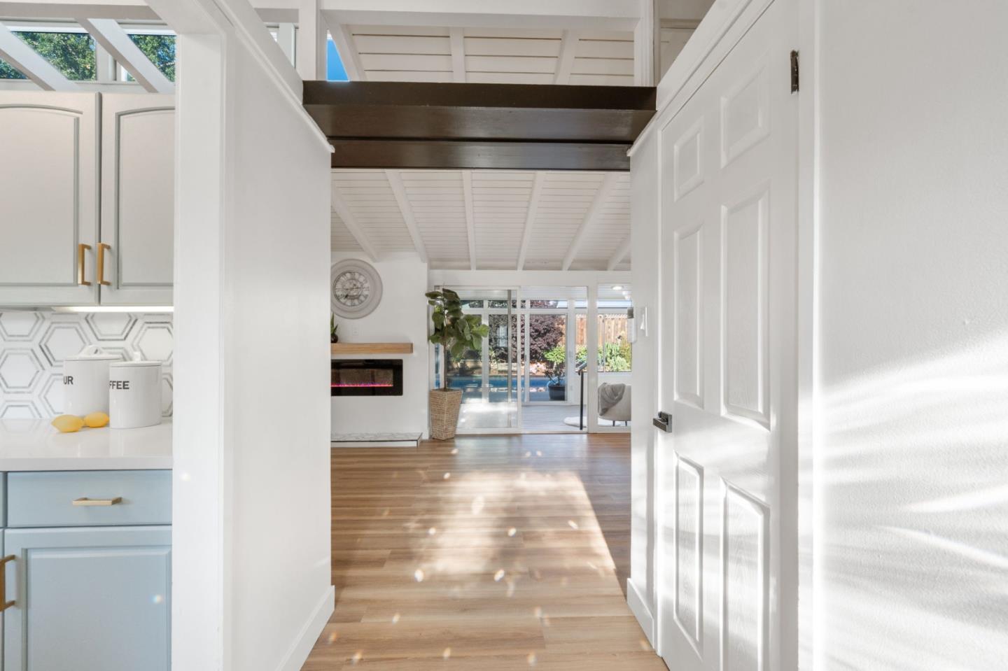 Detail Gallery Image 15 of 90 For 814 Gail Ave, Sunnyvale,  CA 94086 - 3 Beds | 2 Baths