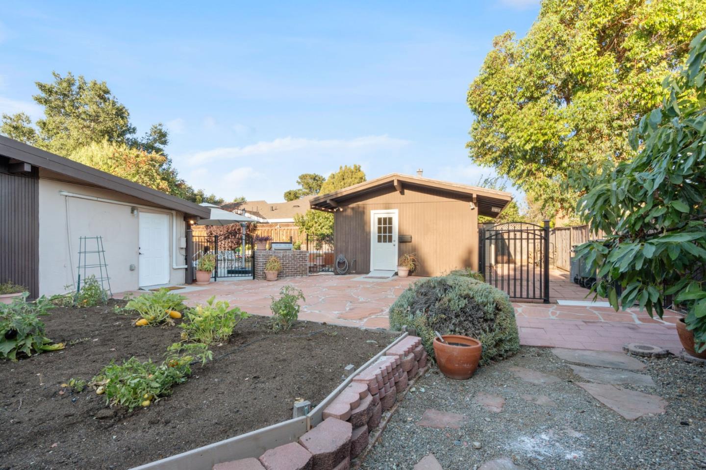 Detail Gallery Image 75 of 90 For 814 Gail Ave, Sunnyvale,  CA 94086 - 3 Beds | 2 Baths
