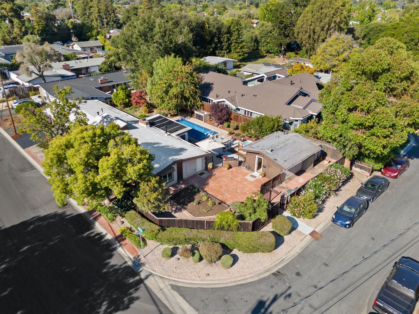 Detail Gallery Image 79 of 90 For 814 Gail Ave, Sunnyvale,  CA 94086 - 3 Beds | 2 Baths