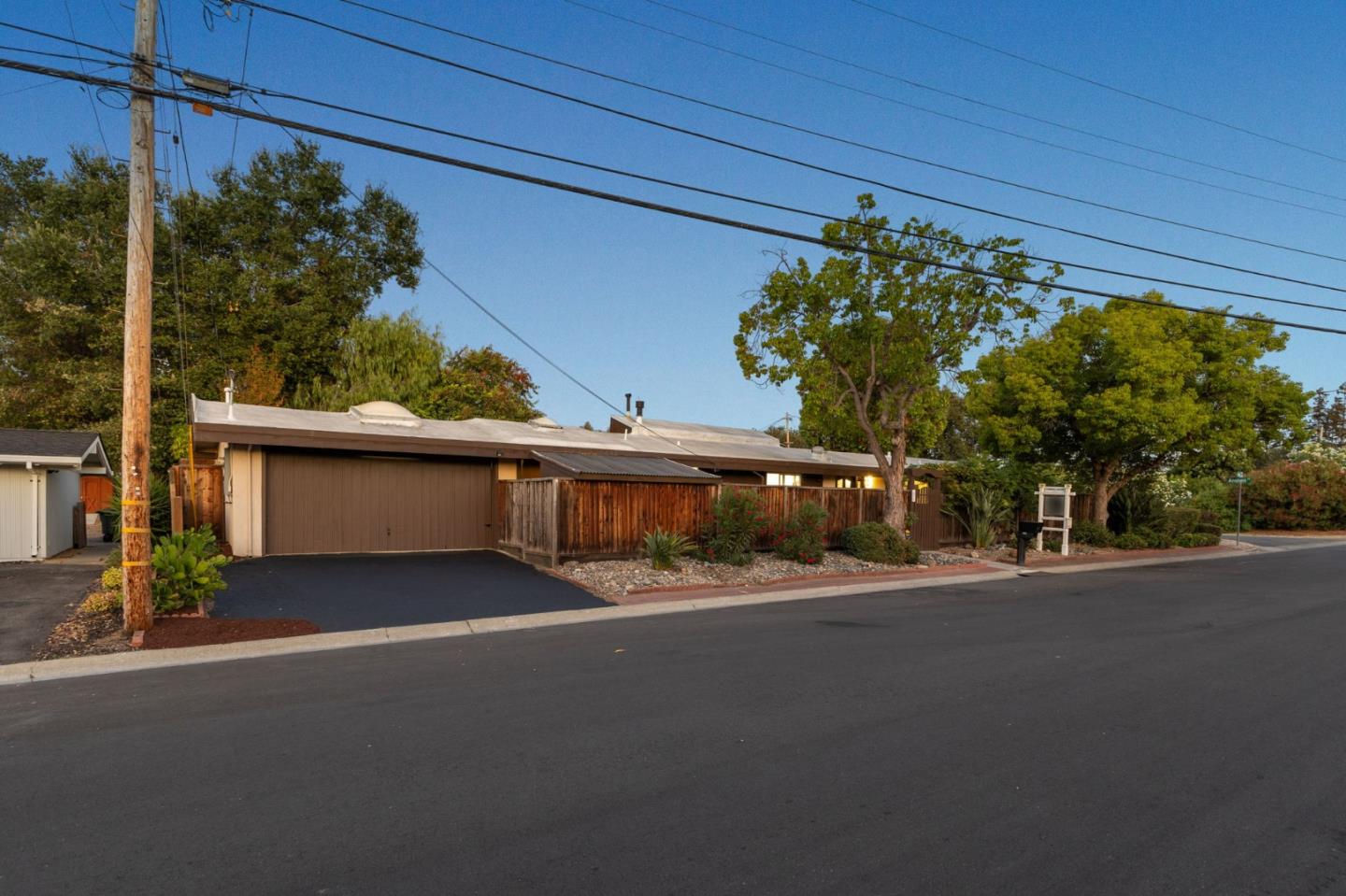 Detail Gallery Image 8 of 90 For 814 Gail Ave, Sunnyvale,  CA 94086 - 3 Beds | 2 Baths