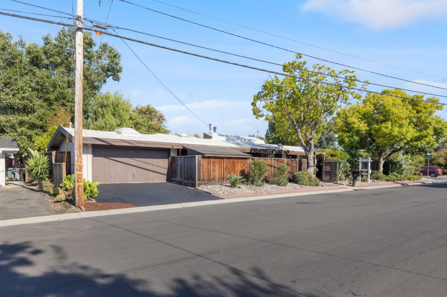 Detail Gallery Image 9 of 90 For 814 Gail Ave, Sunnyvale,  CA 94086 - 3 Beds | 2 Baths
