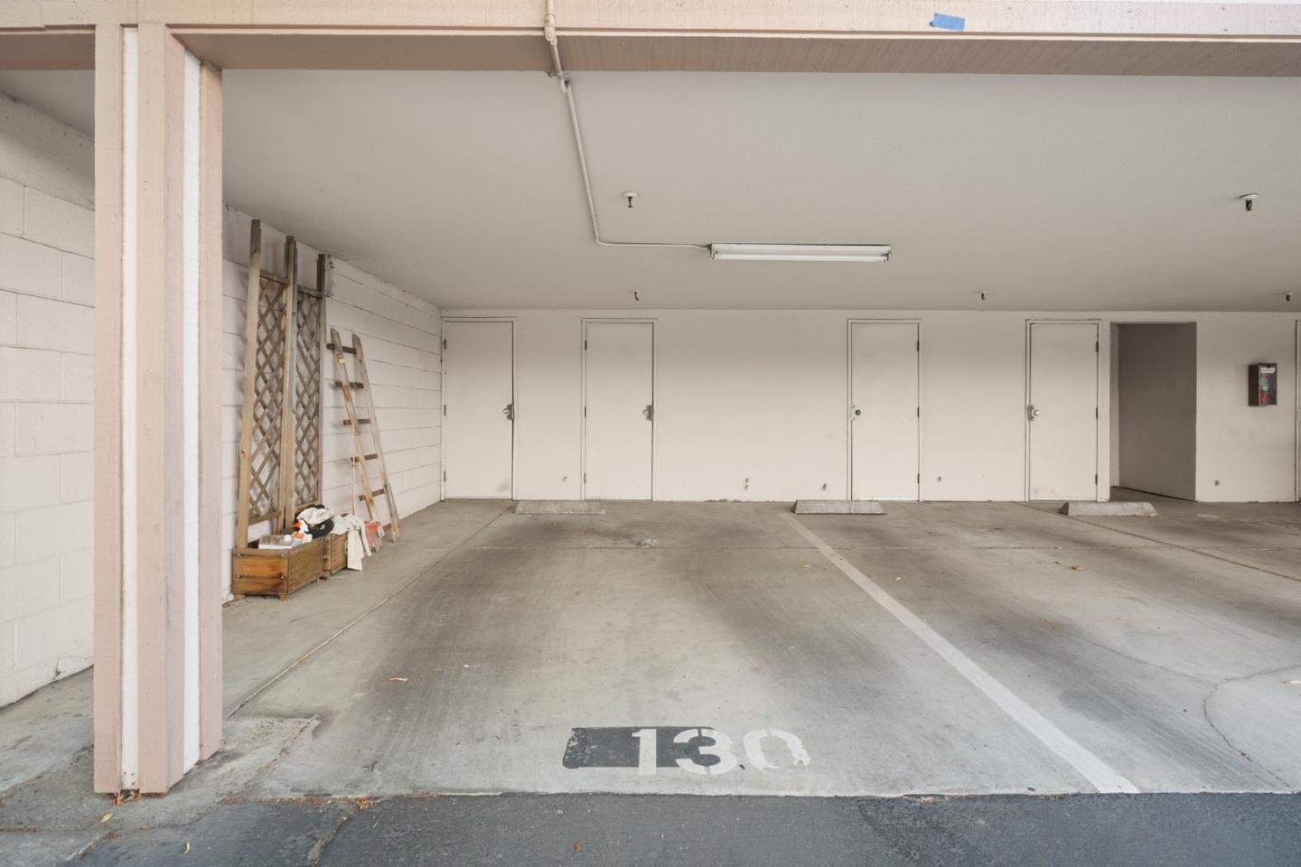 Detail Gallery Image 13 of 16 For 25163 Copa Del Oro Dr #201,  Hayward,  CA 94545 - 1 Beds | 1 Baths
