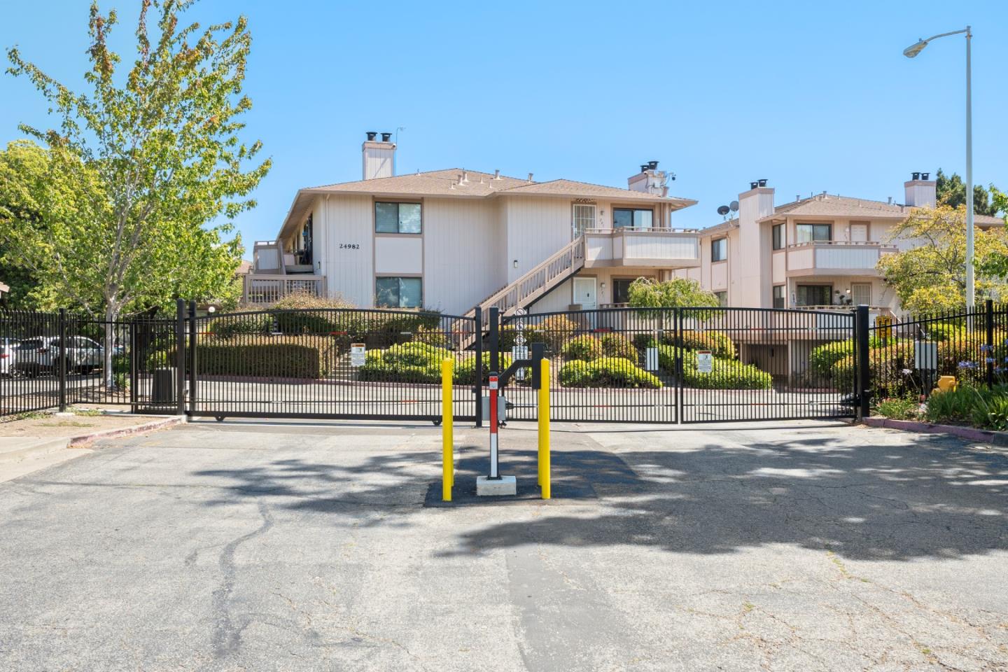 Detail Gallery Image 15 of 16 For 25163 Copa Del Oro Dr #201,  Hayward,  CA 94545 - 1 Beds | 1 Baths