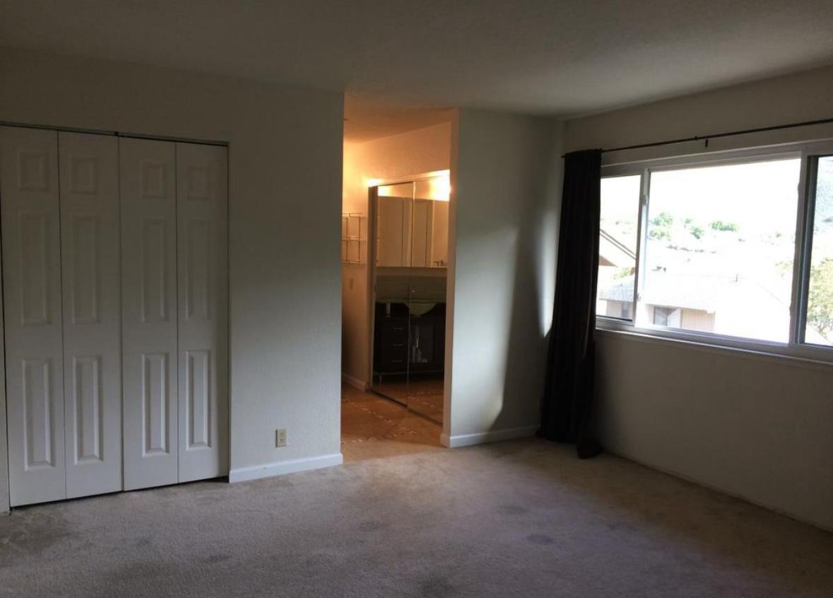 Detail Gallery Image 12 of 28 For 123 Spyglass Hill Rd, San Jose,  CA 95127 - 3 Beds | 2/1 Baths