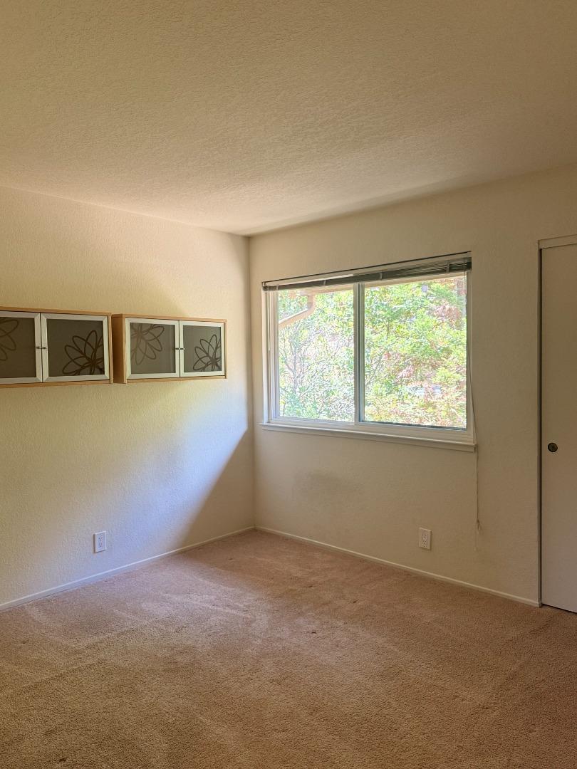 Detail Gallery Image 20 of 28 For 123 Spyglass Hill Rd, San Jose,  CA 95127 - 3 Beds | 2/1 Baths