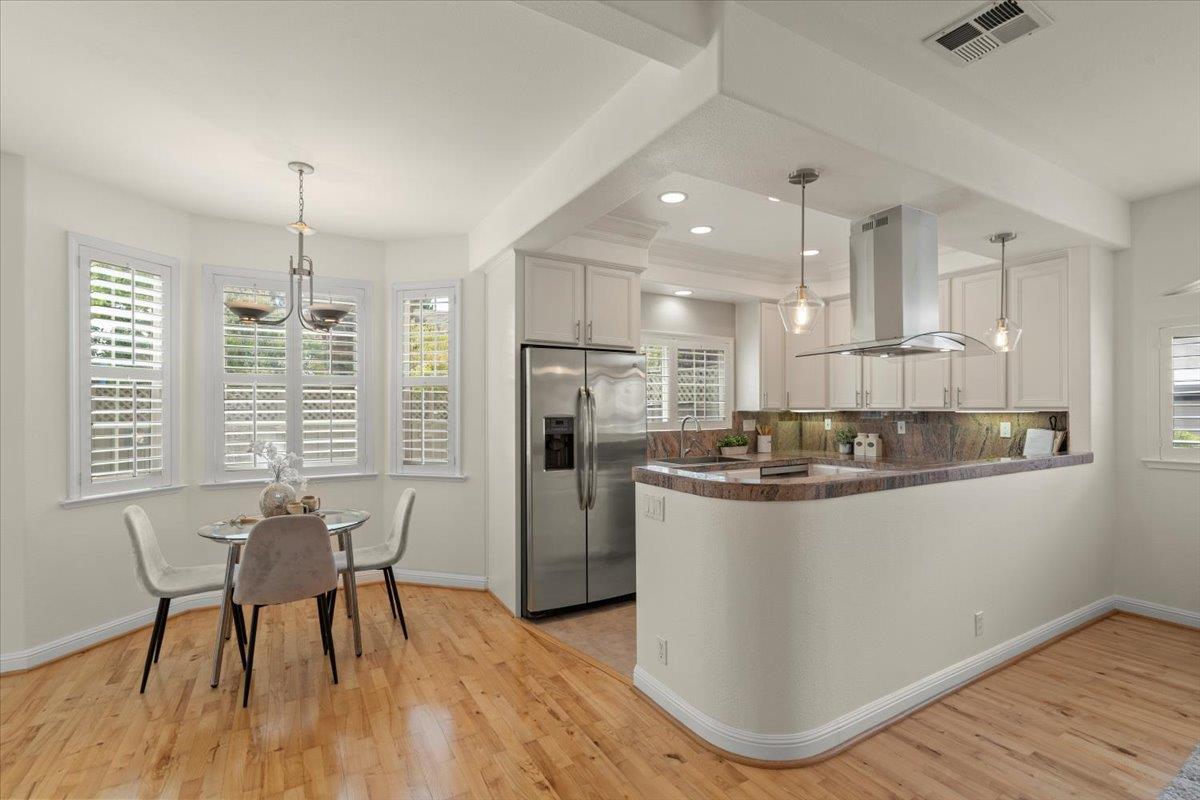 Detail Gallery Image 11 of 28 For 1627 Foxworthy Ave, San Jose,  CA 95118 - 4 Beds | 2/1 Baths