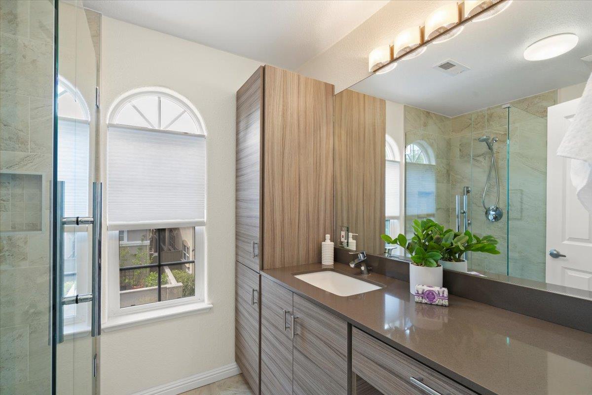 Detail Gallery Image 19 of 28 For 1627 Foxworthy Ave, San Jose,  CA 95118 - 4 Beds | 2/1 Baths