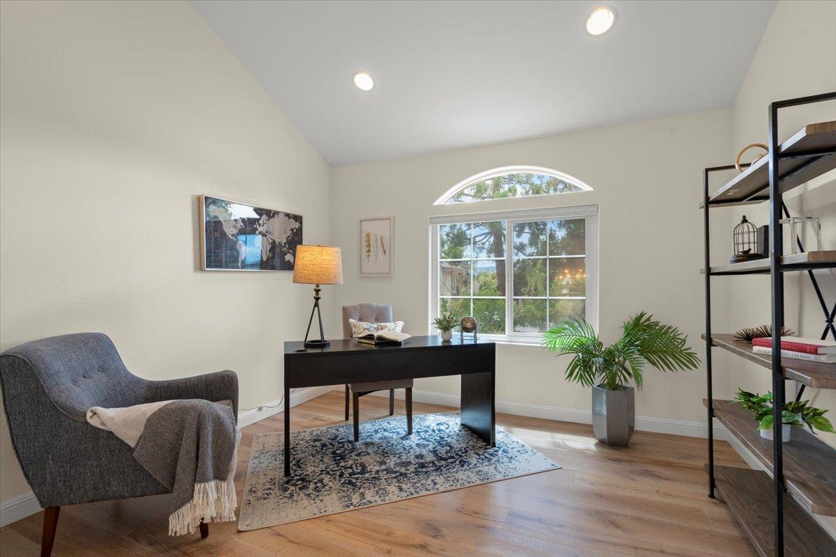 Detail Gallery Image 21 of 28 For 1627 Foxworthy Ave, San Jose,  CA 95118 - 4 Beds | 2/1 Baths