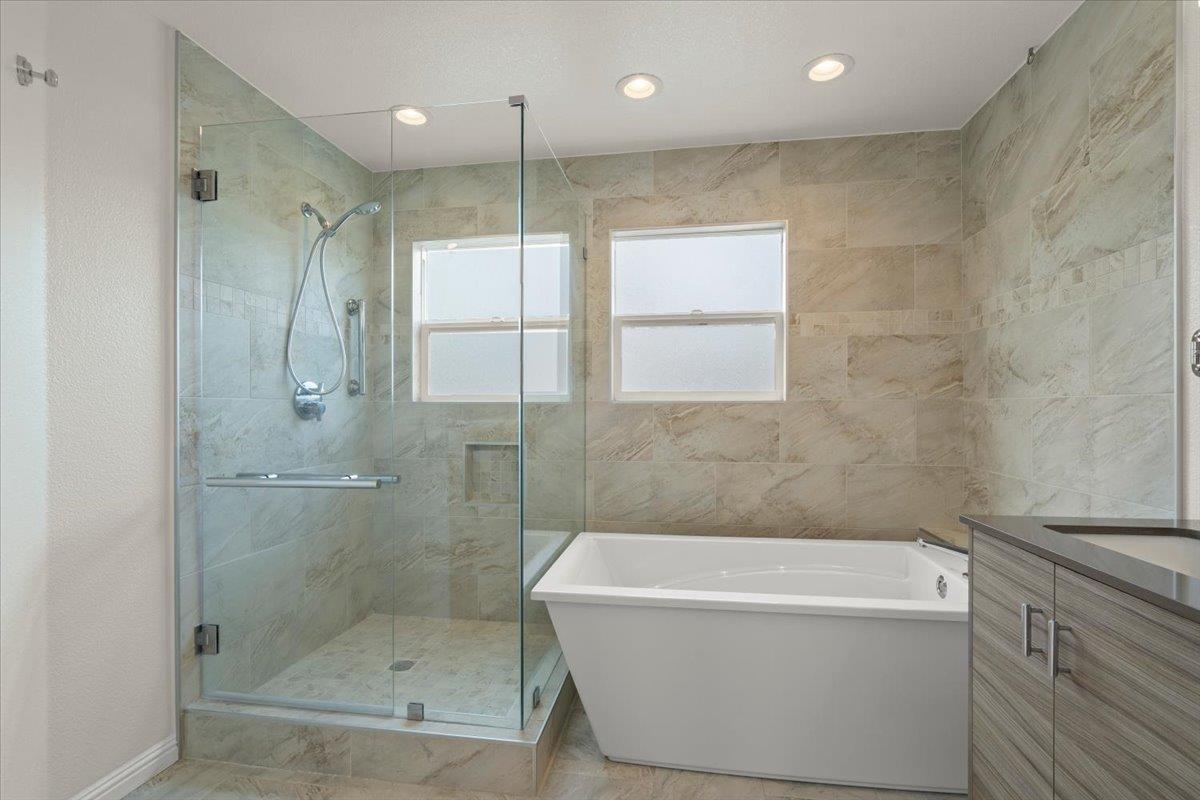 Detail Gallery Image 26 of 28 For 1627 Foxworthy Ave, San Jose,  CA 95118 - 4 Beds | 2/1 Baths