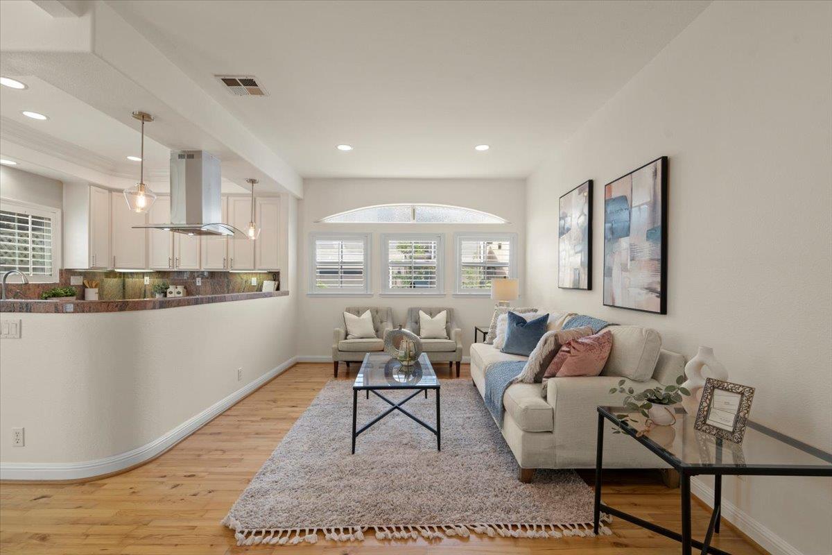 Detail Gallery Image 5 of 28 For 1627 Foxworthy Ave, San Jose,  CA 95118 - 4 Beds | 2/1 Baths