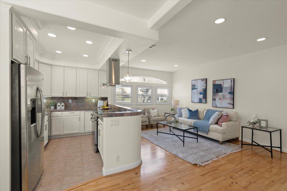 Detail Gallery Image 8 of 28 For 1627 Foxworthy Ave, San Jose,  CA 95118 - 4 Beds | 2/1 Baths