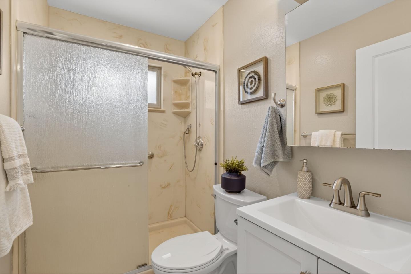 Detail Gallery Image 10 of 25 For 287 Watson Ave #4,  Campbell,  CA 95008 - 2 Beds | 1 Baths