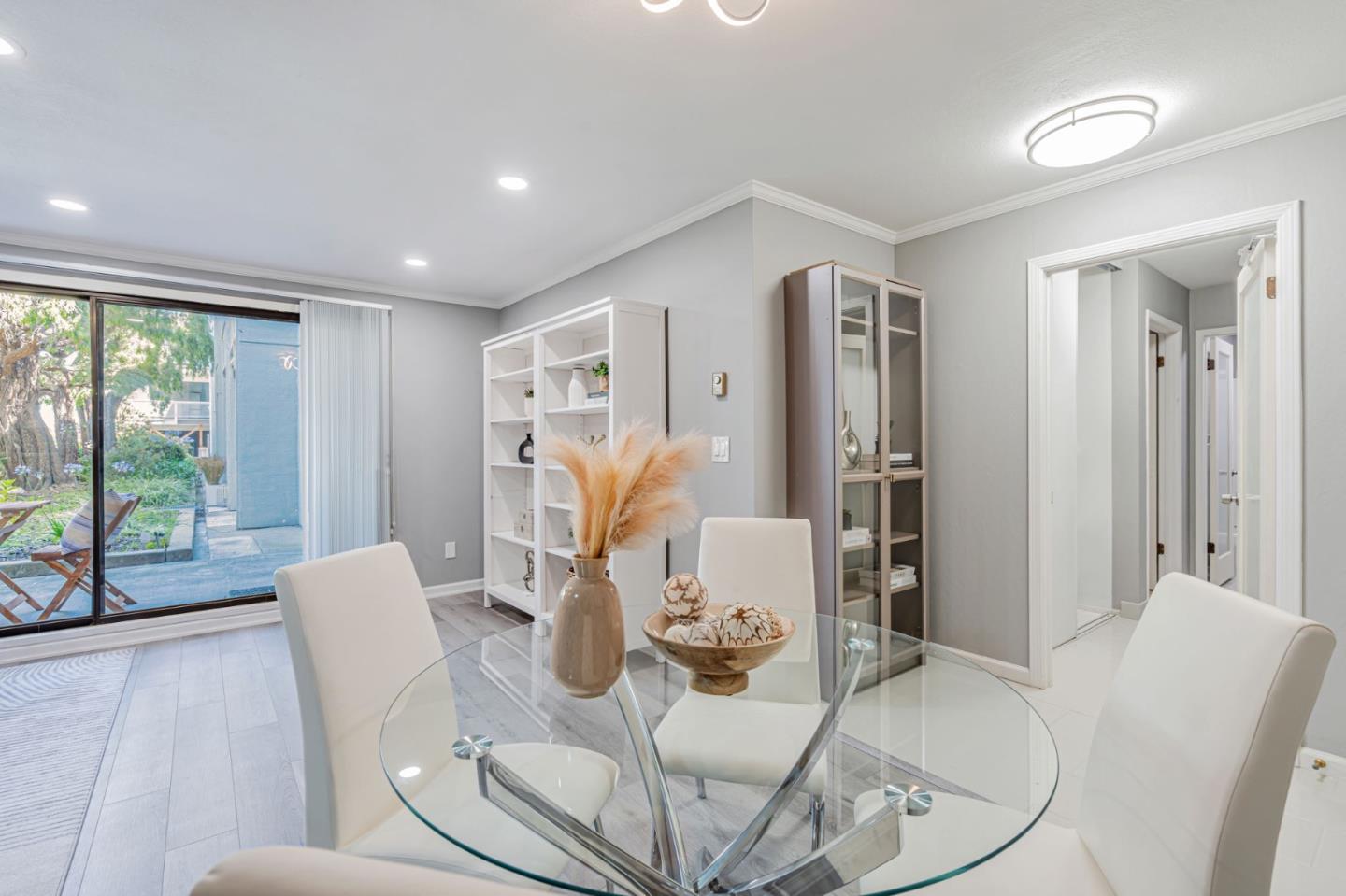 Detail Gallery Image 11 of 37 For 3 Admiral Dr #F267,  Emeryville,  CA 94608 - 1 Beds | 1 Baths