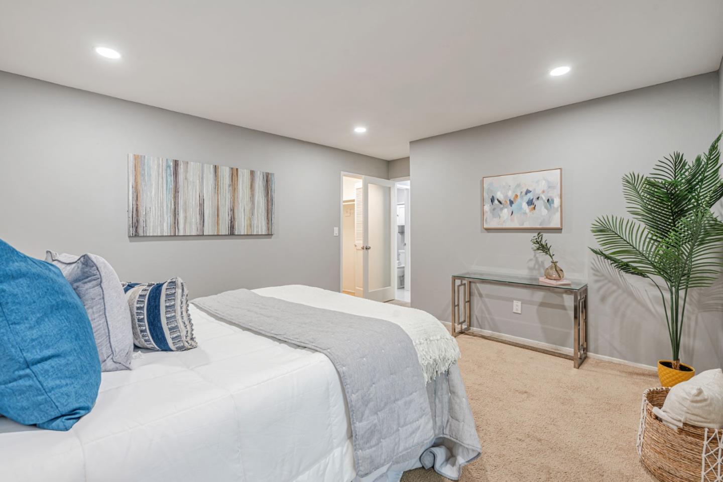 Detail Gallery Image 13 of 37 For 3 Admiral Dr #F267,  Emeryville,  CA 94608 - 1 Beds | 1 Baths