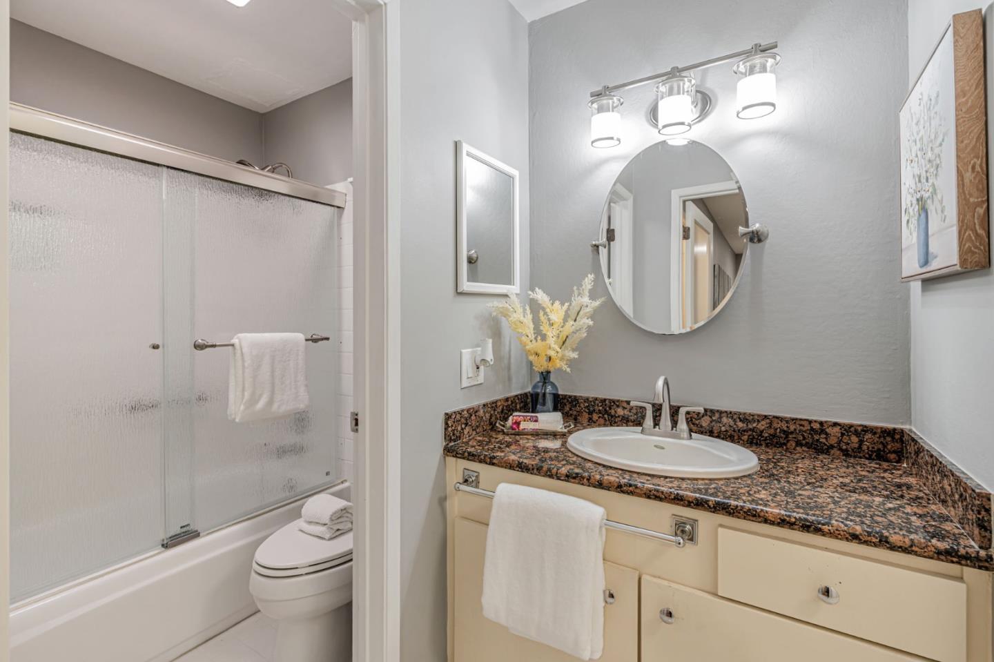 Detail Gallery Image 18 of 37 For 3 Admiral Dr #F267,  Emeryville,  CA 94608 - 1 Beds | 1 Baths