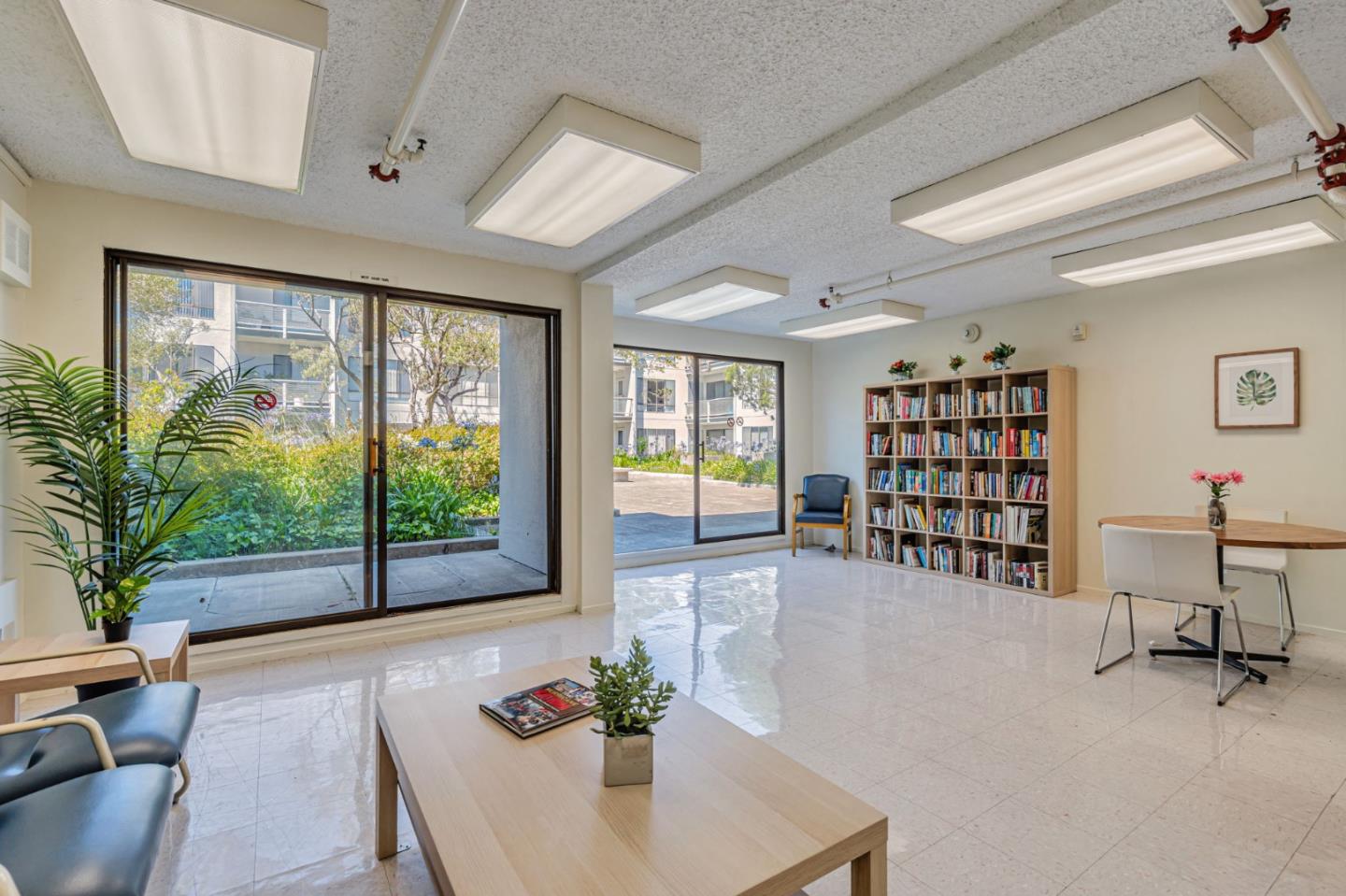 Detail Gallery Image 23 of 37 For 3 Admiral Dr #F267,  Emeryville,  CA 94608 - 1 Beds | 1 Baths