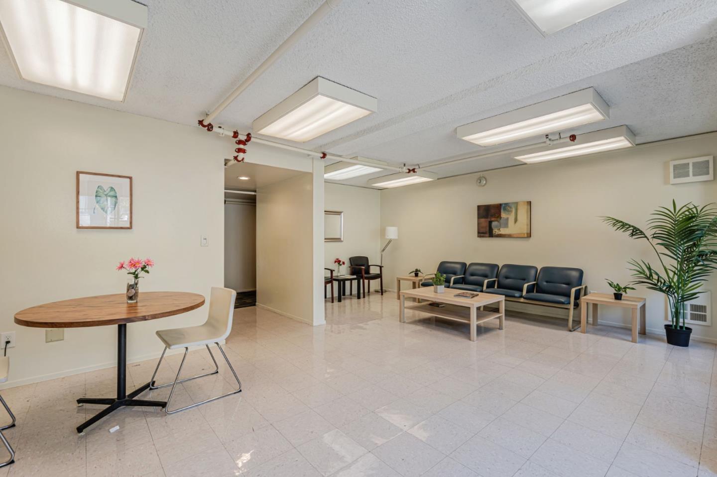 Detail Gallery Image 24 of 37 For 3 Admiral Dr #F267,  Emeryville,  CA 94608 - 1 Beds | 1 Baths