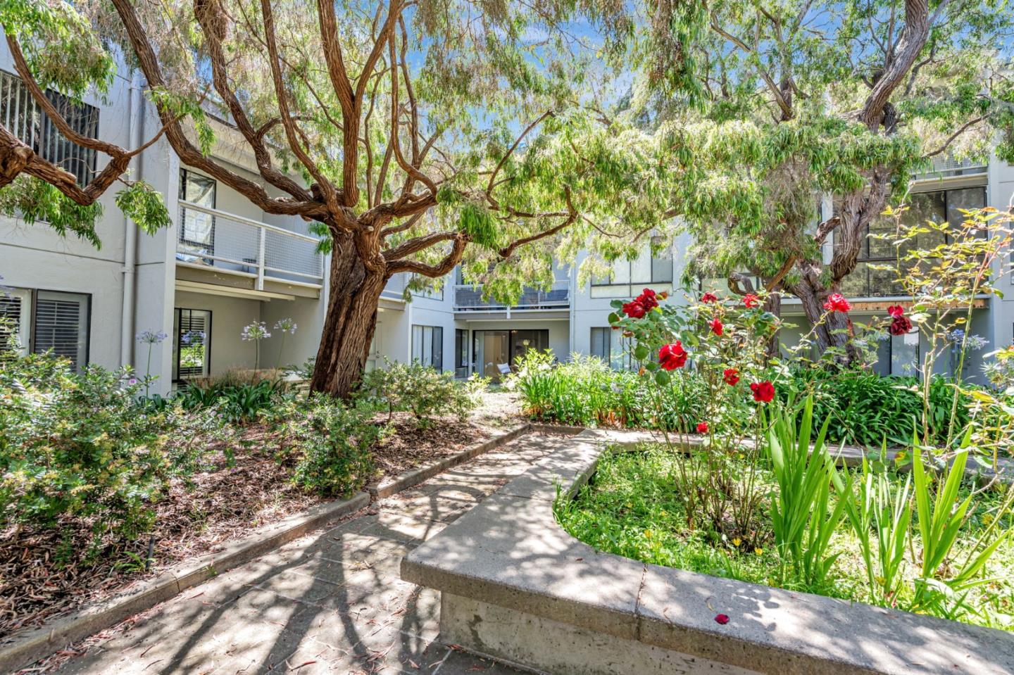 Detail Gallery Image 27 of 37 For 3 Admiral Dr #F267,  Emeryville,  CA 94608 - 1 Beds | 1 Baths