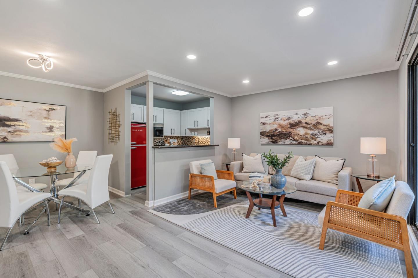 Detail Gallery Image 3 of 37 For 3 Admiral Dr #F267,  Emeryville,  CA 94608 - 1 Beds | 1 Baths