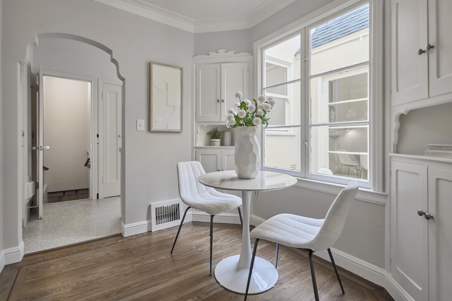 Detail Gallery Image 12 of 30 For 1482 38th Ave, San Francisco,  CA 94122 - 2 Beds | 1/1 Baths