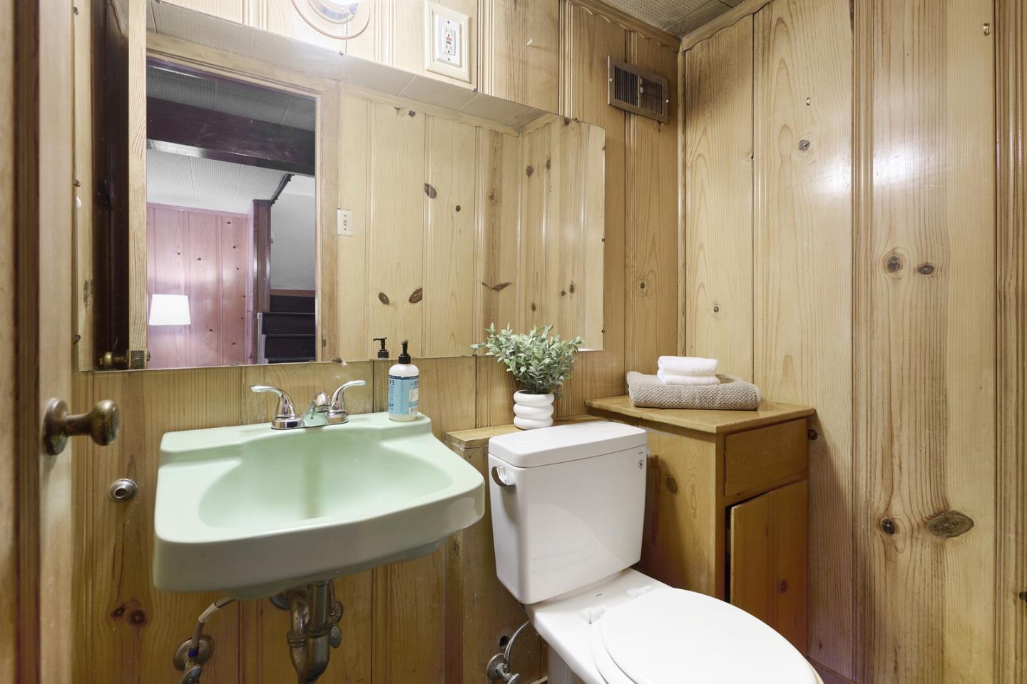 Detail Gallery Image 22 of 30 For 1482 38th Ave, San Francisco,  CA 94122 - 2 Beds | 1/1 Baths