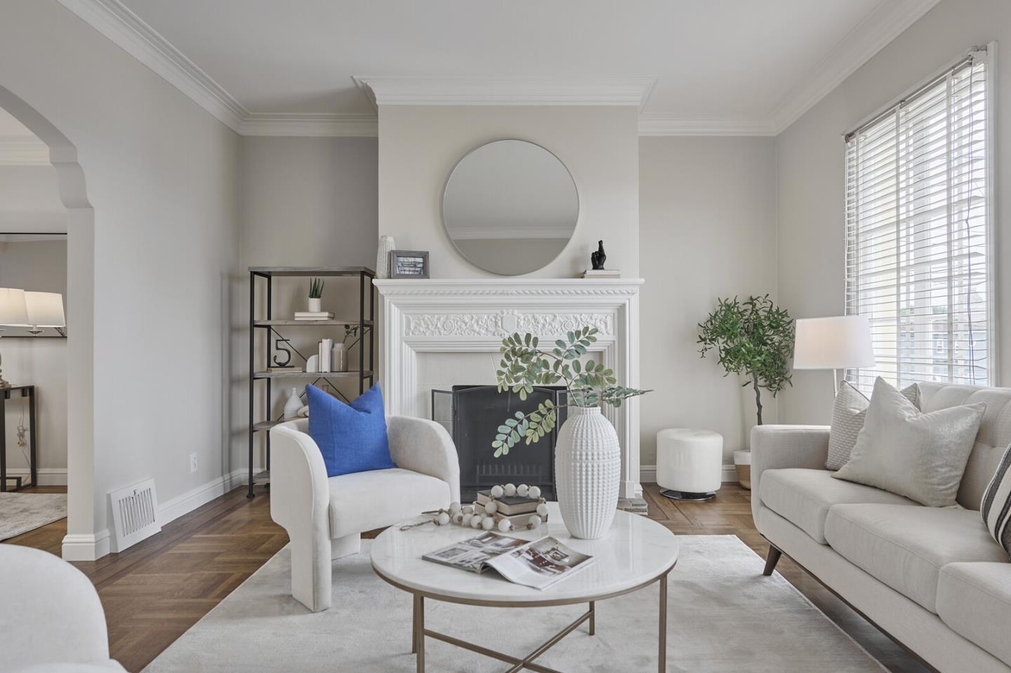 Detail Gallery Image 6 of 30 For 1482 38th Ave, San Francisco,  CA 94122 - 2 Beds | 1/1 Baths