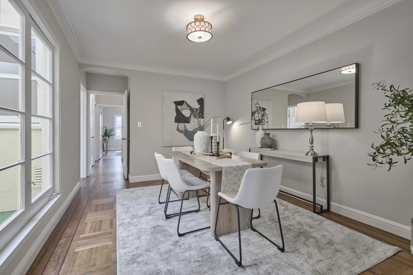 Detail Gallery Image 7 of 30 For 1482 38th Ave, San Francisco,  CA 94122 - 2 Beds | 1/1 Baths
