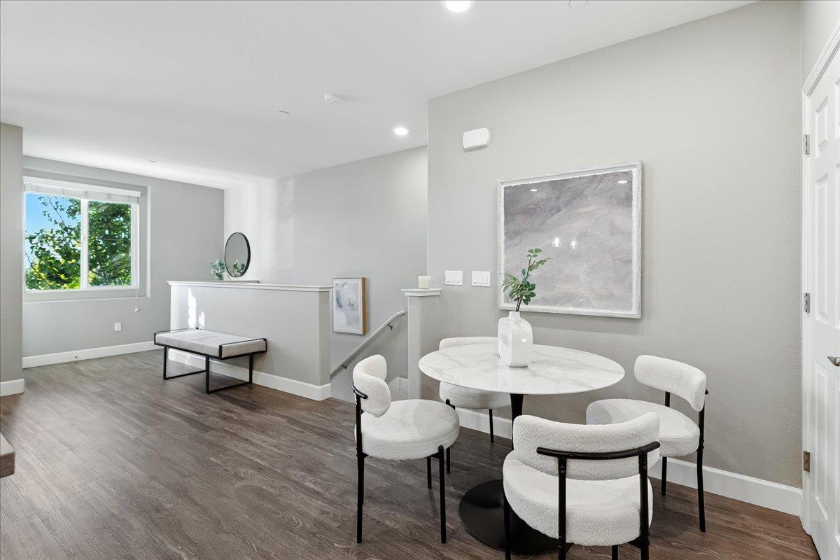 Detail Gallery Image 4 of 47 For 1011 Bellante Ln #6,  San Jose,  CA 95131 - 2 Beds | 2 Baths