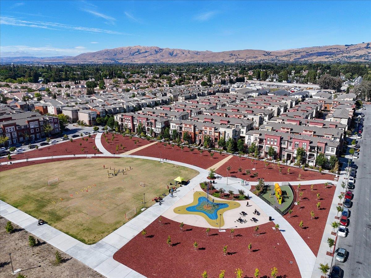 Detail Gallery Image 43 of 47 For 1011 Bellante Ln #6,  San Jose,  CA 95131 - 2 Beds | 2 Baths