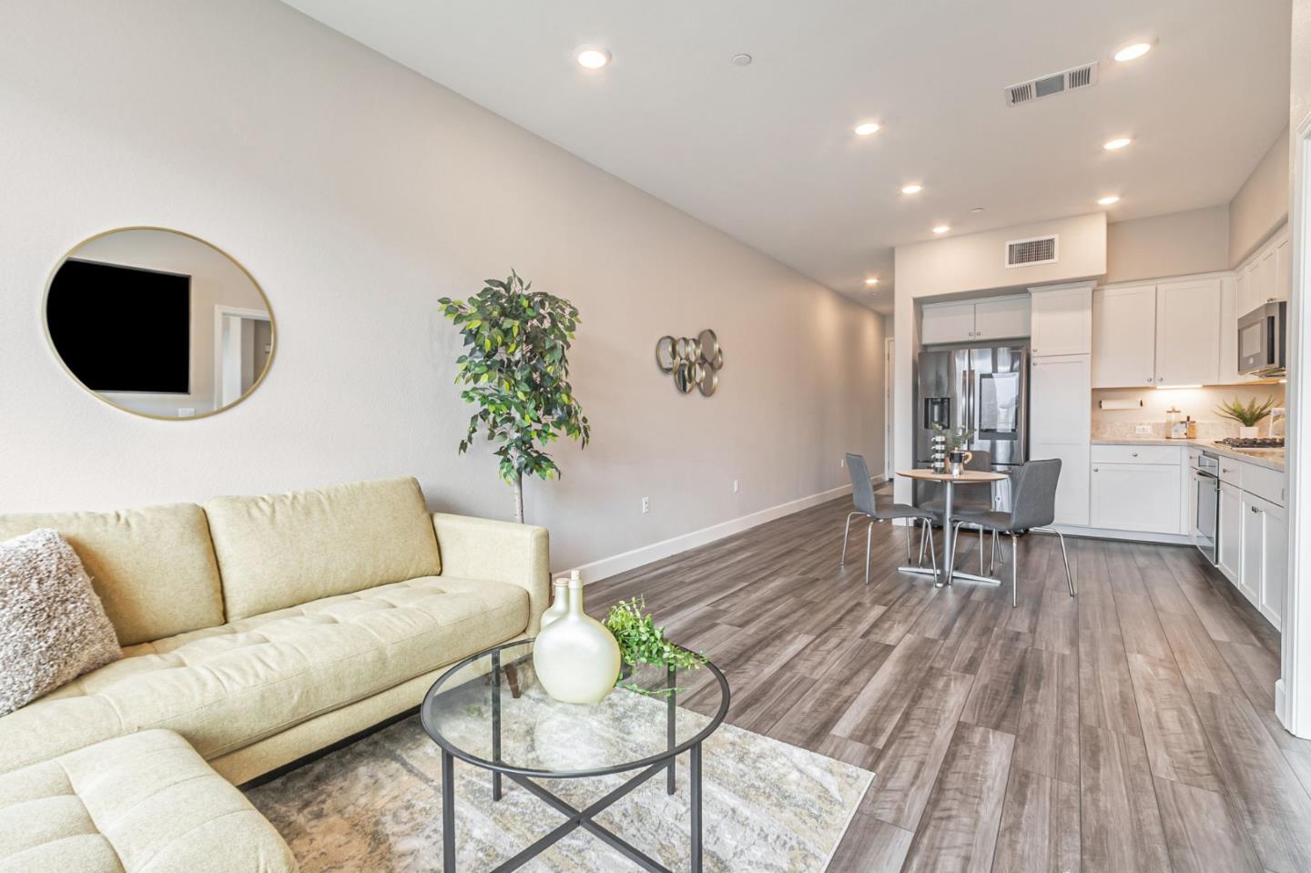 Detail Gallery Image 17 of 39 For 3027 Manuel St #6,  San Jose,  CA 95136 - 2 Beds | 1/1 Baths