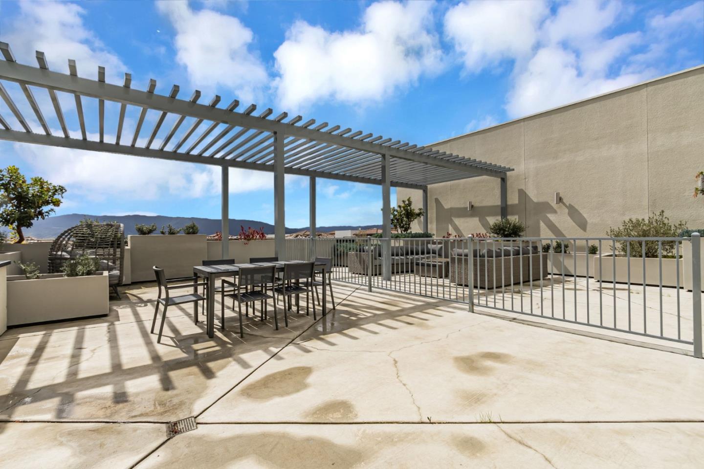 Detail Gallery Image 30 of 39 For 3027 Manuel St #6,  San Jose,  CA 95136 - 2 Beds | 1/1 Baths