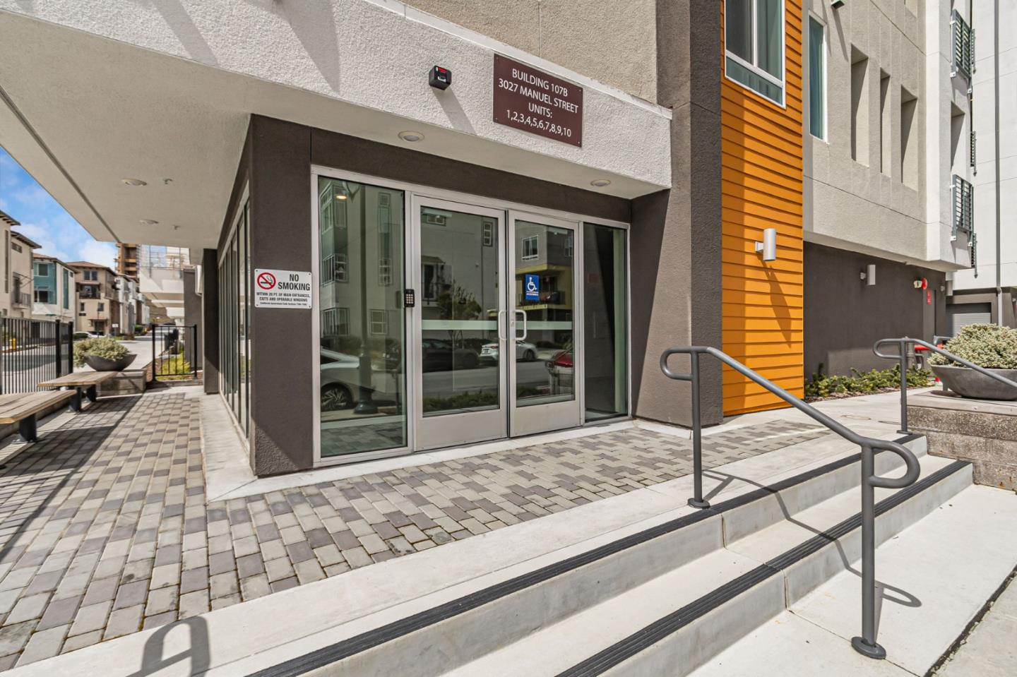 Detail Gallery Image 4 of 39 For 3027 Manuel St #6,  San Jose,  CA 95136 - 2 Beds | 1/1 Baths