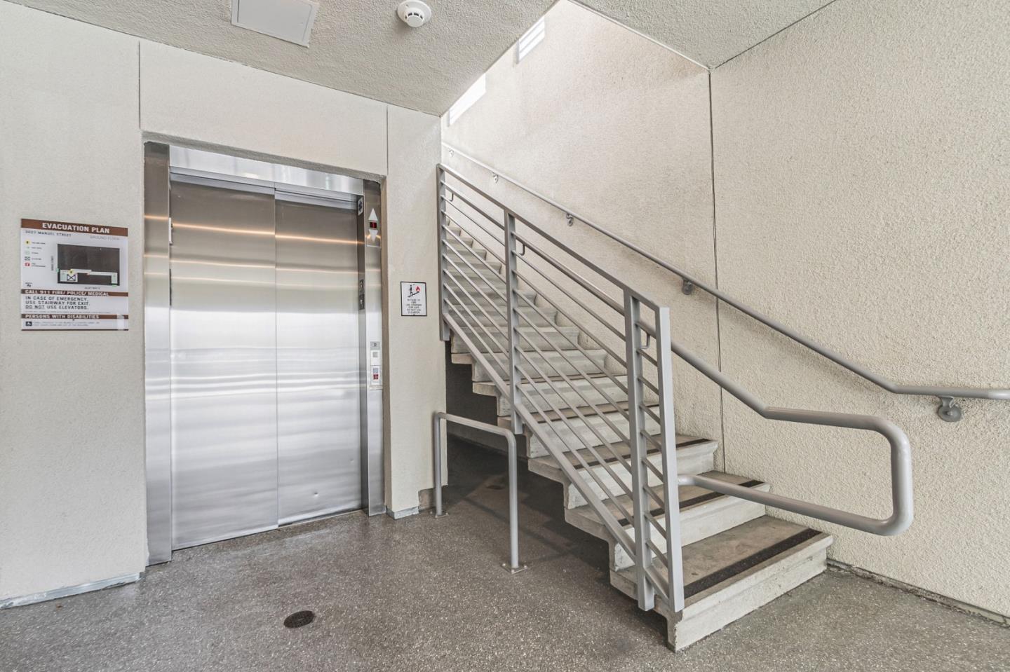 Detail Gallery Image 9 of 39 For 3027 Manuel St #6,  San Jose,  CA 95136 - 2 Beds | 1/1 Baths