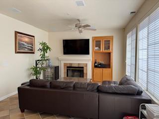 Detail Gallery Image 6 of 22 For 32425 Pacific Grove Way, Union City,  CA 94587 - 4 Beds | 3 Baths