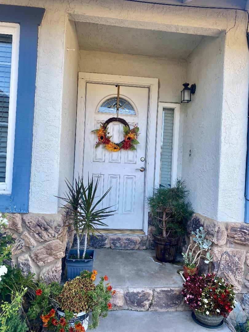Detail Gallery Image 5 of 16 For 55 Carmel Way, Tracy,  CA 95376 - 3 Beds | 2 Baths