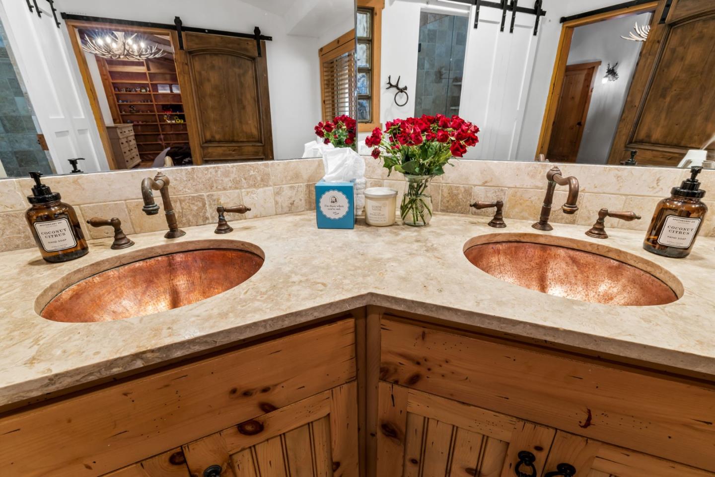Detail Gallery Image 34 of 94 For 8697 Dyer Rd, Salinas,  CA 93907 - 3 Beds | 4 Baths