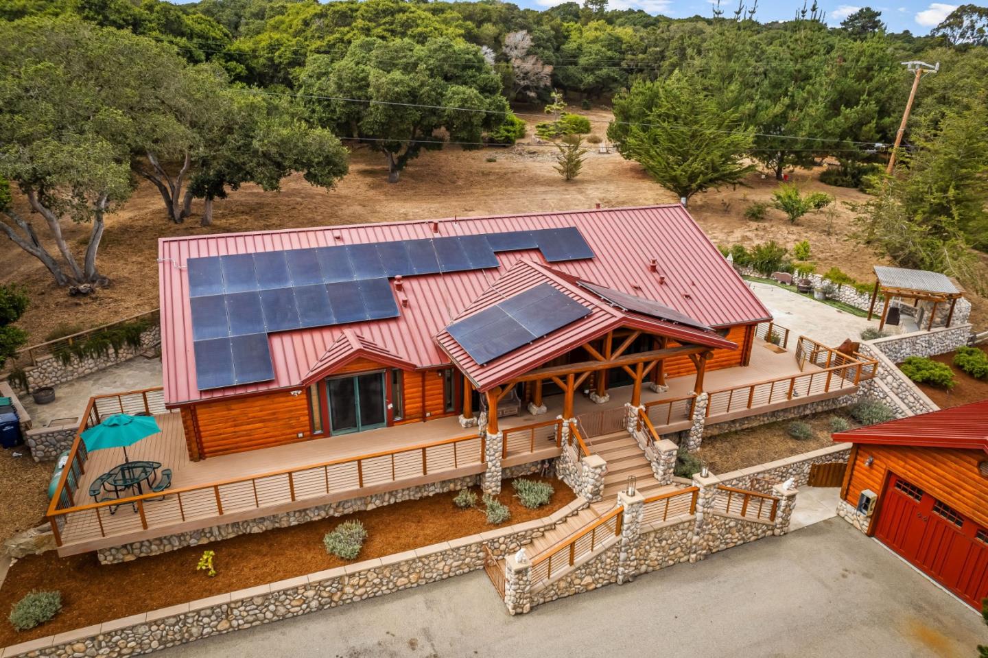 Detail Gallery Image 45 of 94 For 8697 Dyer Rd, Salinas,  CA 93907 - 3 Beds | 4 Baths