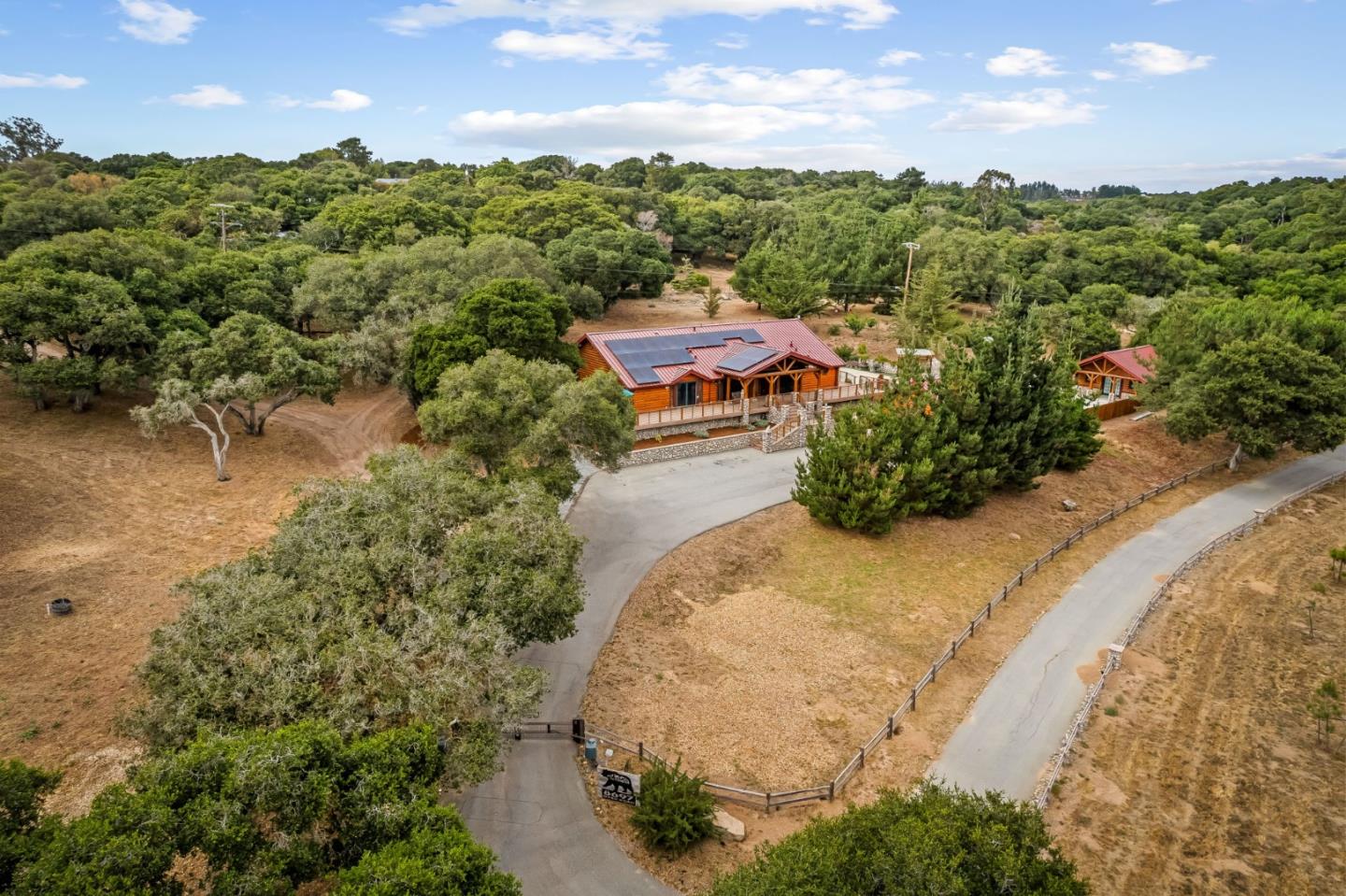 Detail Gallery Image 57 of 94 For 8697 Dyer Rd, Salinas,  CA 93907 - 3 Beds | 4 Baths
