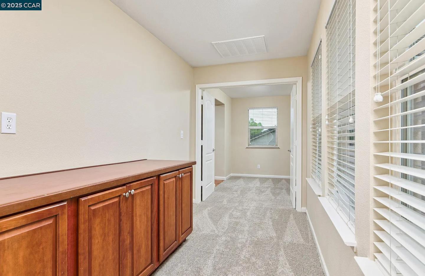 Detail Gallery Image 10 of 15 For 4874 Snowy Egret Way, Oakley,  CA 94561 - 4 Beds | 3 Baths