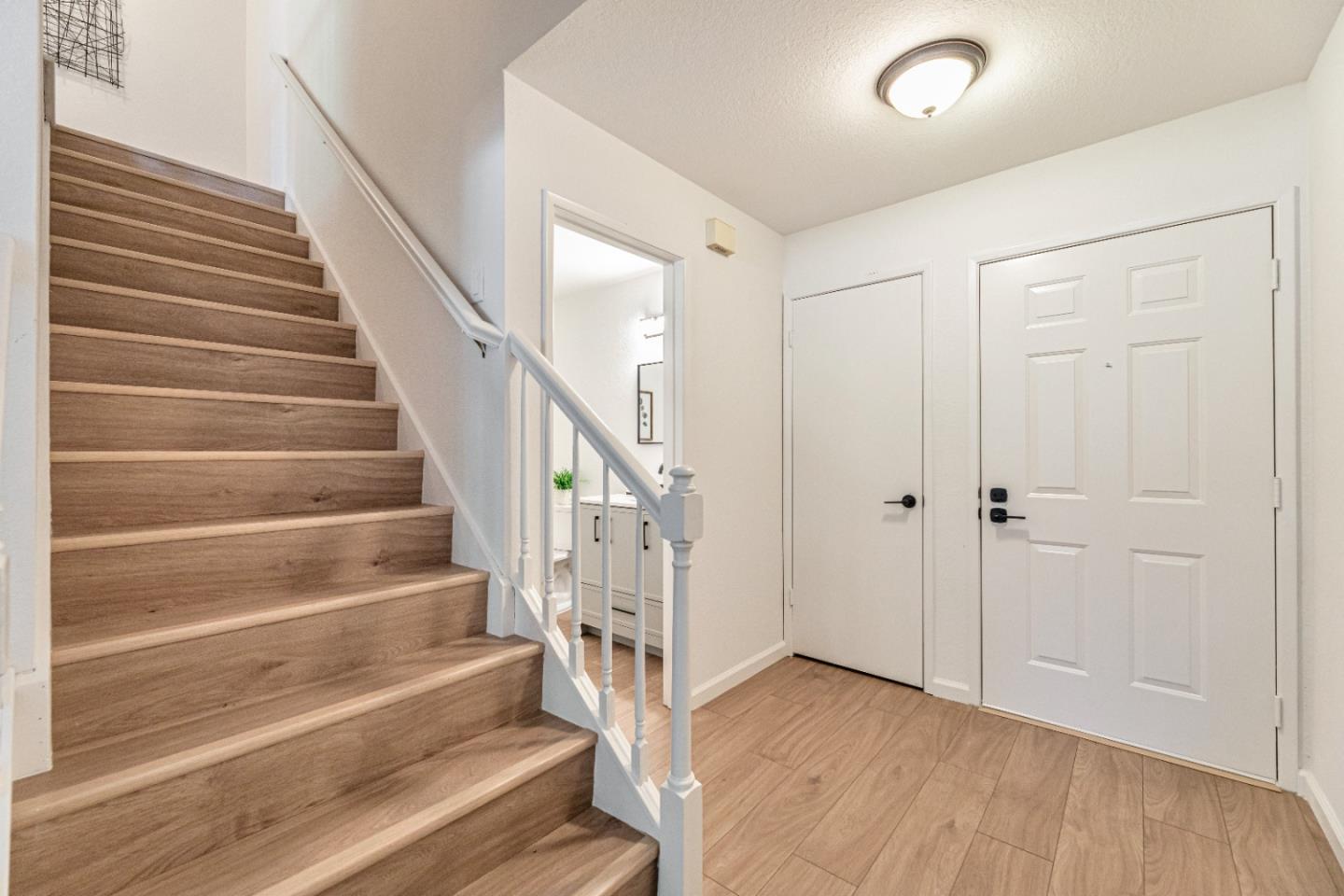 Detail Gallery Image 12 of 28 For 2171 Rancho Mccormick Blvd, Santa Clara,  CA 95050 - 2 Beds | 1/1 Baths